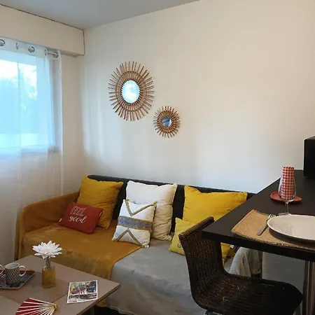 Chez Maurice, Studio Calme Et Cosy Apartman Lyon